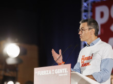 espana/20261026/sanchez-retoma-habito-falcon-mitin-psoe-gracias-agendarse-visita-astilleros_473873