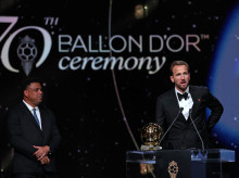 deportes/futbol/20261027/este-dinero-lleva-harry-kane-ganar-balon-oro-2026_474118