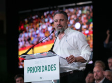 espana/20261027/presidente-vox-santiago-abascal-participa-acto-precampana-zamora-directo_474468