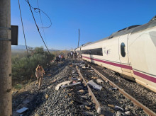espana/la-voz-de-cordoba/actualidad/20261028/luto-cordoba-tragedia-urda-ciudad-paraliza-actividad-oficial-lamenta-muertes_474921