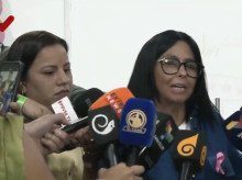 internacional/20261028/delcy-rodriguez-le-pisa-talones-maria-corina-hace-gira-mismos-estados-lider-oposicion_474738