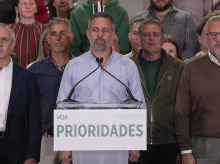 espana/20261028/acto-precampana-vox-valladolid-marcado-recuerdo-victimas-accidente-ferroviario_475013