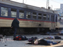 internacional/20261029/menos-13-muertos-ataque-ruso-contra-estacion-tren-este-ucrania_475259