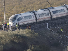 economia/20261030/primera-persona-ve-siente-viajar-tren-salvo-accidente_475680