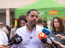 espana/20261031/vox-promete-deportar-todos-inmigrantes-ilegales-alcanza-fuerza-suficiente-generales_475984