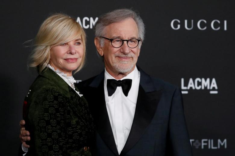 Director and honoree Steven Spielberg and his wife Kate Capshaw pose at the LACMA Art+Film Gala in Los Angeles, California, U.S. November 6, 2021. REUTERS/Mario Anzuoni *** Local Caption *** .