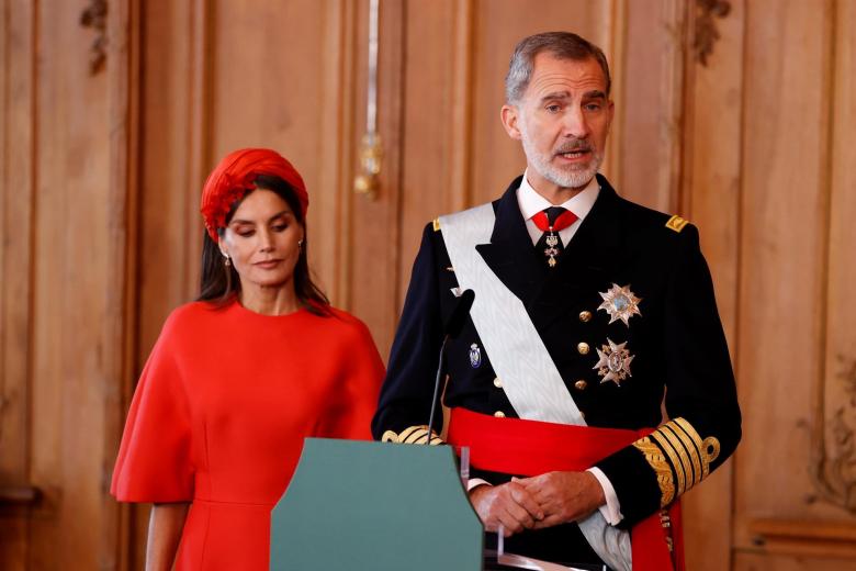 El Rey Felipe VI y la Reina Letizia durante el acto de bienvenida de su visita oficial a Suecia