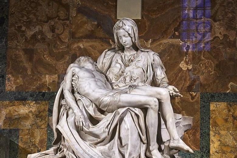 La Piedad de Miguel Ángel situada en la Basílica de San Pedro, en el Vaticano