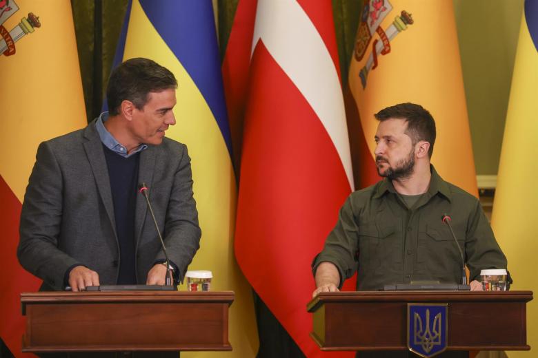Pedro Sánchez y Volodimir Zelenski en Kiev