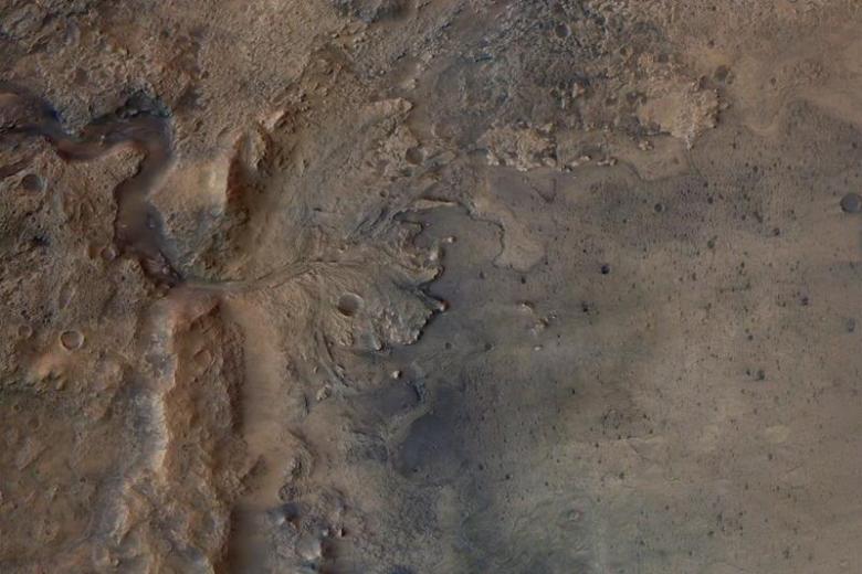 Imagen del cráter Jezero, lugar de aterrizaje del rover Perseverance