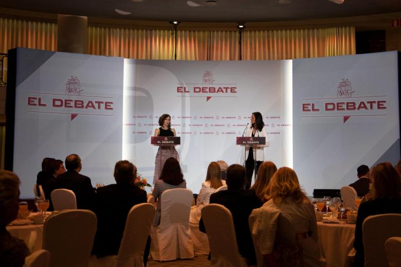 Ana Martín, corresponsal política de El Debate, entrevista a Isabel Díaz Ayuso