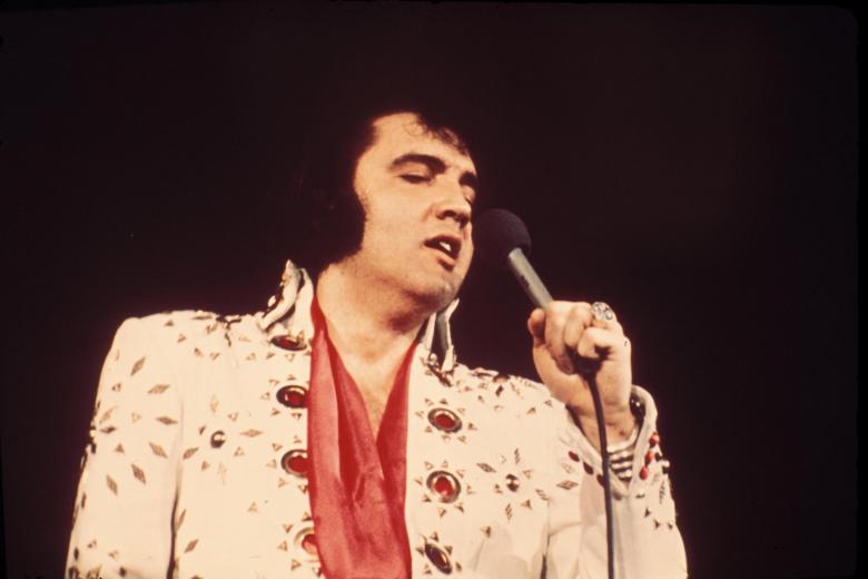 Elvis Presley, durante una actuación en los años 70