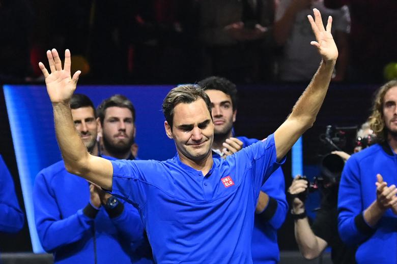 La última despedida de Federer, embriagado por las lágrimas