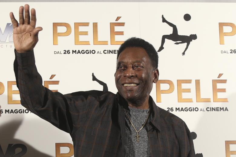 Pelé en la presentación de su película, en Milán, Italia, 2016