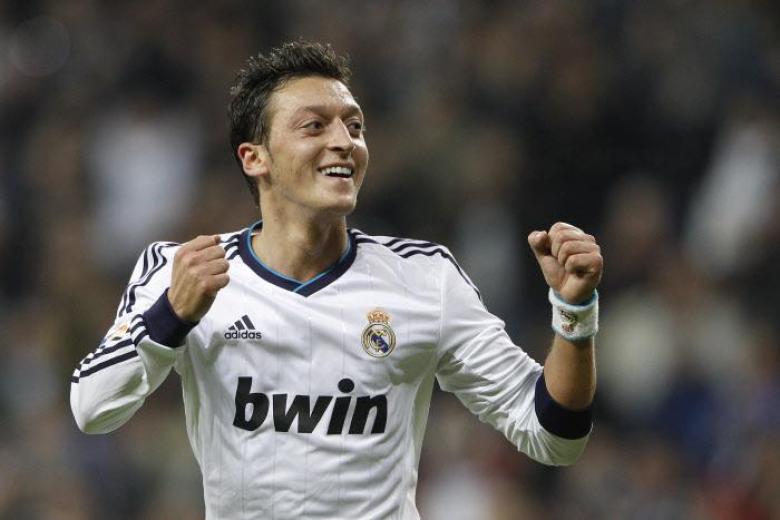 Mesut Ozil anuncia su retirada del fútbol profesional