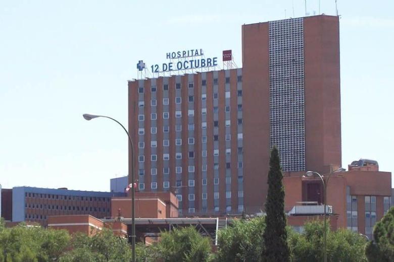 Fachada principal del Hospital 12 de Octubre
