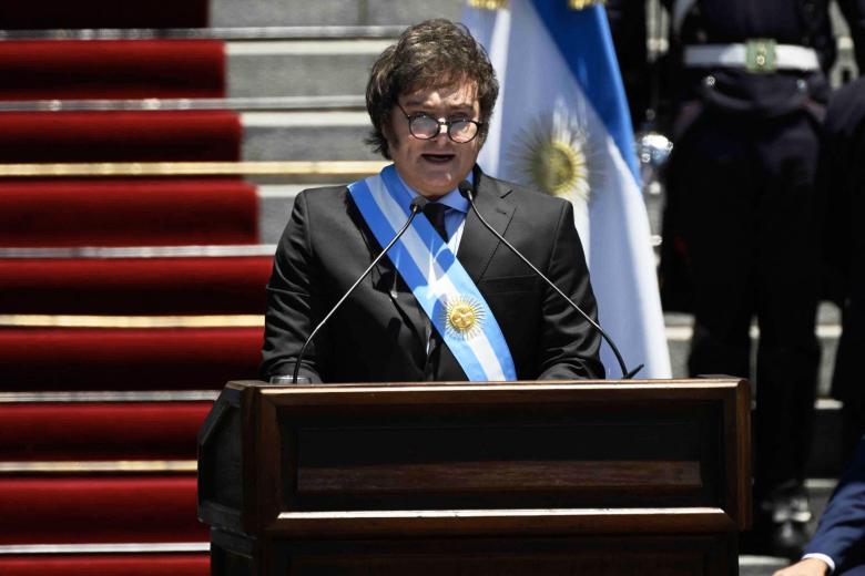 Milei en su discurso como nuevo presidente comparó la caída del muro de Berlín con las últimas elecciones argentinas