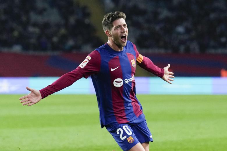 Sergi Roberto, héroe del Barcelona ante el Almería, colista de la Liga
