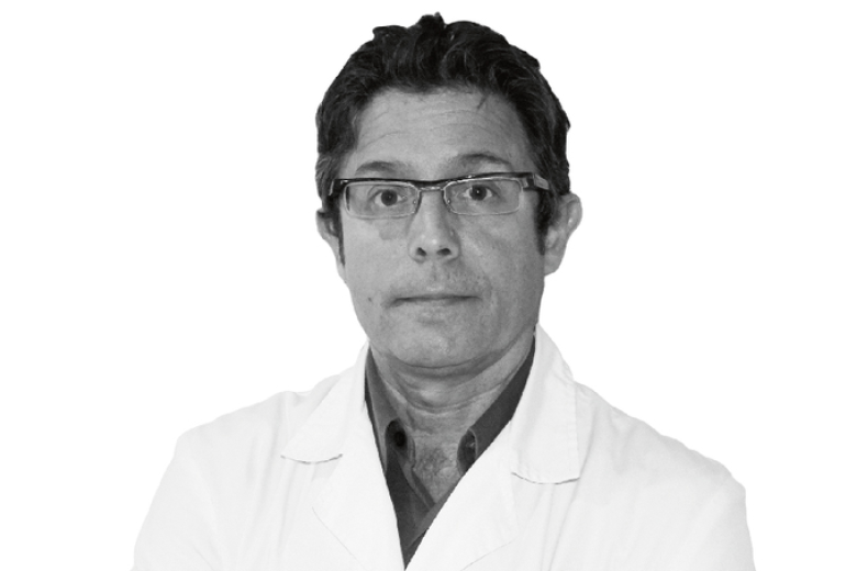 Dr. Juan Álvarez-Linera Prado