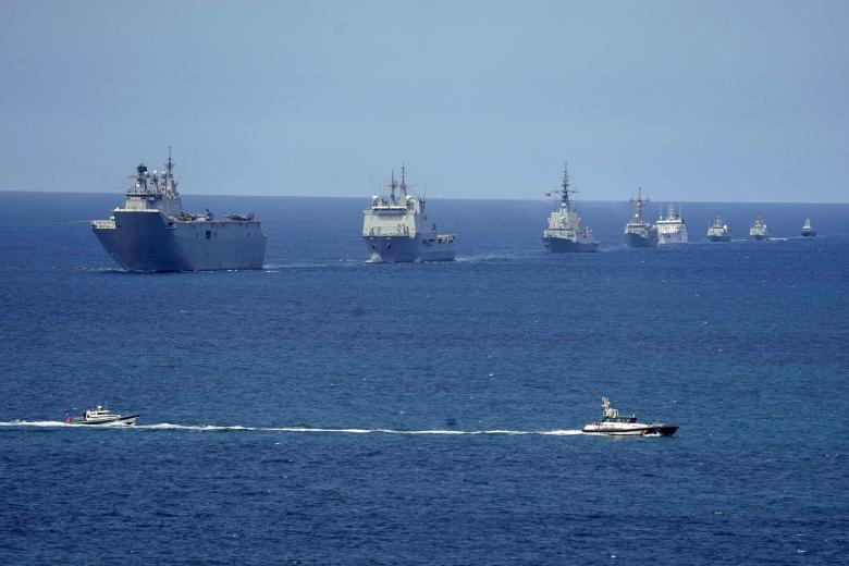 Grupo naval de la Armada española formado por los siguientes buques: el portaaviones 'Juan Carlos I', el buque de asalto 'Galicia', el 'Blas de Lezo, 'Santa María, Tajo, Tambre, Atalaya e Intermares. También ha participado la Fuerza de Desembarco, así como diez aeronaves: 4 cazas de combate Harrier AV8B, 1 helicóptero SH-60B, 3 helicópteros AB212, y 2 H-135.