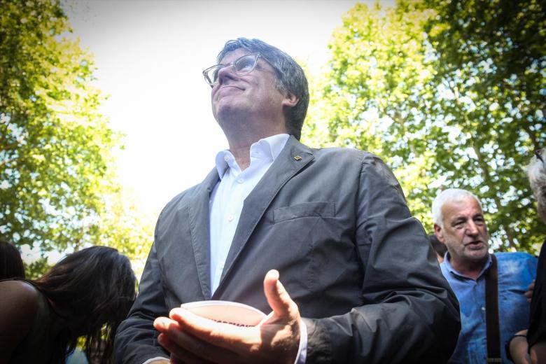 (Foto de ARCHIVO)
El expresidente de la Generalitat de Catalunya, Carles Puigdemont, durante el acto de celebración del cuarto aniversario de la fundación de Junts, en el Théâtre de Verdure, a 27 de julio de 2024, en Amélie-les-Bains-Palalda (Francia). Junts per Catalunya celebra su cuarto aniversario con este acto, en el que la formación arropa al expresidente catalán Carles Puigdemont, a quien no se le ha aplicado todavía la ley de amnistía. La celebración coincide con el tramo final de las negociaciones entre el PSC y ERC para facilitar la investidura de Salvador Illa como presidente de la Generalitat de Catalunya.

Glòria Sánchez / Europa Press
27 JULIO 2024;JUNTS;AMNISTÍA;INVESTIDURA;PRESIDENTE;GENERALITAT
27/7/2024