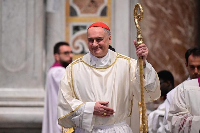 El Cardenal Domenico Calcagno, en quien Francisco ha delegado para esta celebración, ofició la Misa en la Basílica de San Pedro, donde asistieron unas 4.300 personas, entre ellas 1.800 sacerdotes y 2.500 fieles.