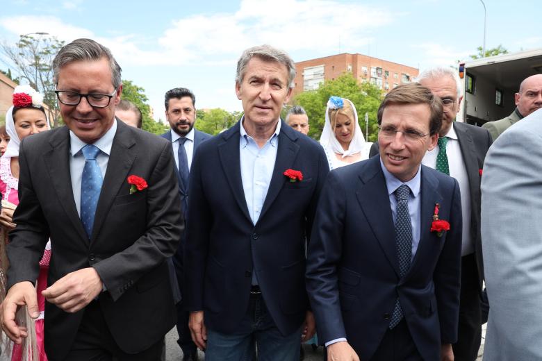Almeida y Feijóo en la misa de San Isidro