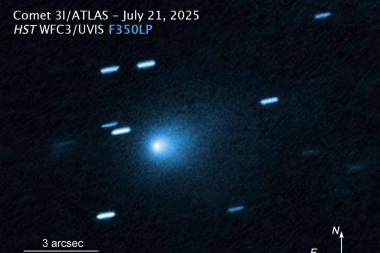 Esta imagen del cometa interestelar 3I/ATLAS fue capturada por la cámara de campo amplio del telescopio espacial Hubble el 21 de julio de 2025