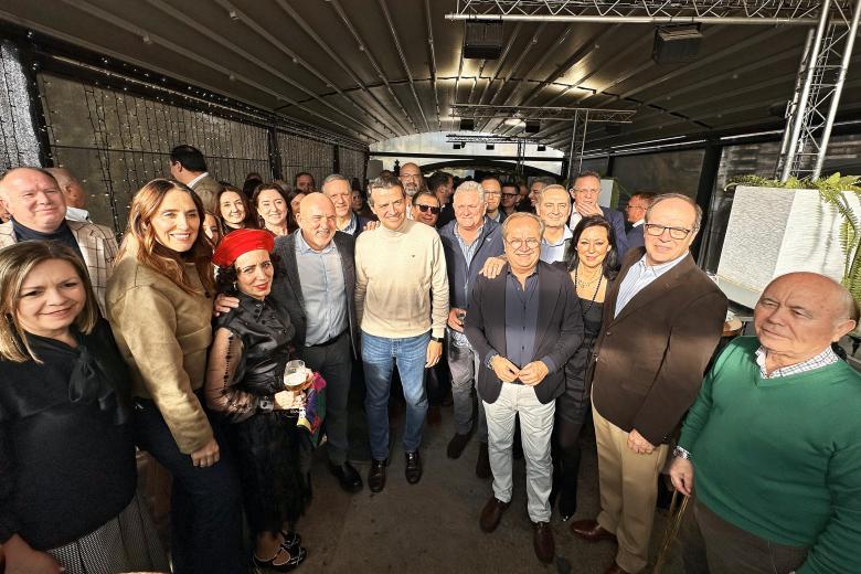 Comercio Córdoba celebra su recepción navideña en el Mercado Victoria.