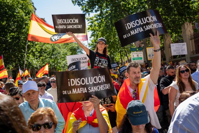 Fuentes de la Delegación del Gobierno en Madrid estiman la cifra de asistentes en unas 40.000 personas, mientras que los organizadores la elevan a 80.000.