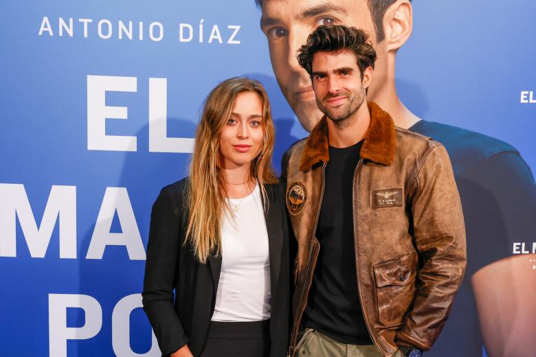 Paula Badosa y Juan Betancourt posan por primera vez juntos