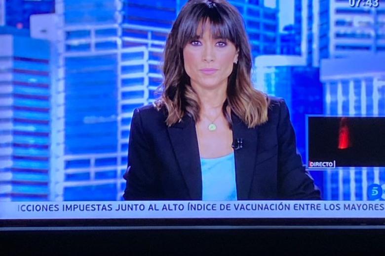 La cantante Aitana tiene un clon en televisión | Twitter