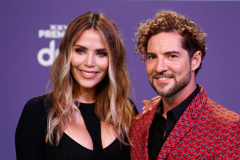 Singer David Bisbal and Rosanna Zanetti at photocall for Dial awards 2021 in Tenerife on Tuesday, 23 November 2021.