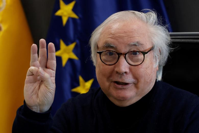 Manuel Castells