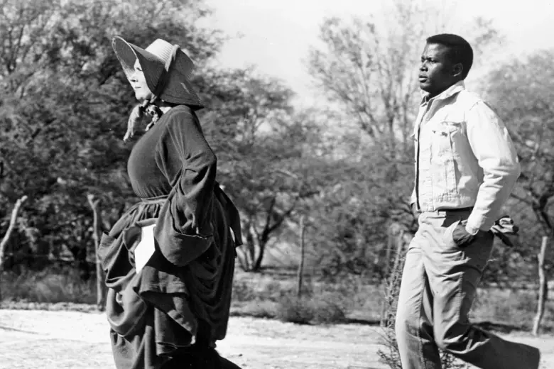 Los lirios del valle (1963)
El Oscar al mejor actor lo ganó Sidney Poitier por su composición del bondadoso Homer Smith, el hombre que presta su ayuda a unas monjas, en Los lirios del valle, el largometraje de 1963 dirigido por el realizador Ralph Nelson.