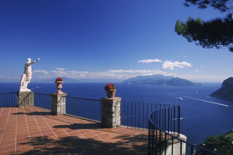 .TRAVEL,COLOUR,TREE,STATUE,CLOUD,SCULPTURE,EUROPE,HORIZONTAL,PAST,PHOTOGRAPHY,PHOTO,PICTURE,IMAGE,COPY,DEDUCTION,BAY,RAILING,DAY,DURING THE DAY,DISTANT,HISTORY,NOBODY,POTTED PLANT,NAPLES,ANCIENT,COLOR,FIRMAMENT,SKY,SALT WATER,SEA,OCEAN,WATER,OUTDOORS,TRAVELING,SHADDOW,SHADOW,TRIP,JOURNEY,ITALY,TERRACE,AUGUSTUS CAESAR,CAMPANIA,CAPRI,COLOR IMAGE,HORIZON OVER WATER,MEDITERRANEAN COUNTRIES,ANCIENT CIVILIZATION,ITALIAN CULTURE,SCENICS,TRAVEL DESTINATIONS,WORLD TRAVEL