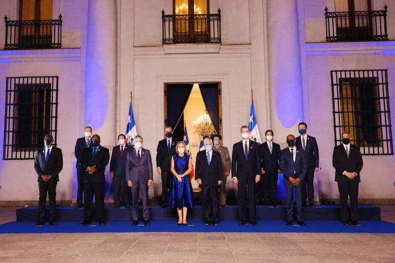 El Rey, en al cena ofrecida por el presidente y la primera dama chilenos