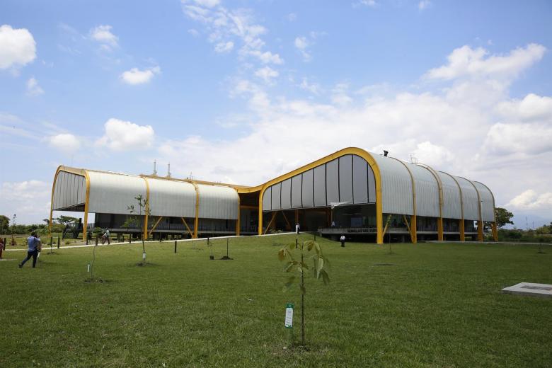 Vista general de la planta Semillas del Futuro este martes durante su inauguración en Palmira. Un banco de semillas que guarda miles de variedades para garantizar la seguridad alimentaria mundial