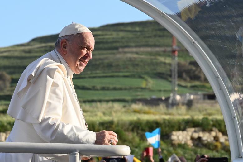 El Papa Francisco en el papamóvil
