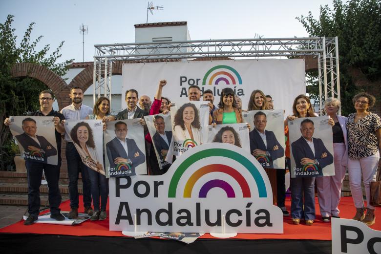 La candidata de la coalición Por Andalucía, Inmaculada Nieto, inicia su campaña desde Cádiz