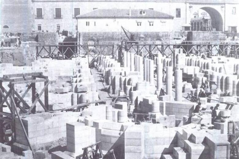 Construcción de la cripta