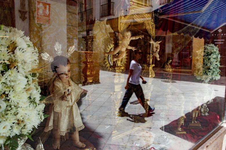 Las calles de Toledo y Sevilla vuelven a celebrar el Corpus Christi ...