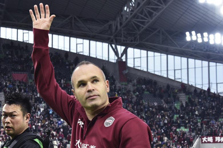 ANDRÉS INIESTA. El héroe de Sudáfrica se despidió del Barcelona en 2018 y sigue en activo, aunque a un menor nivel. Está aún en el Visel Kobe japonés, donde ya lleva cuatro temporadas