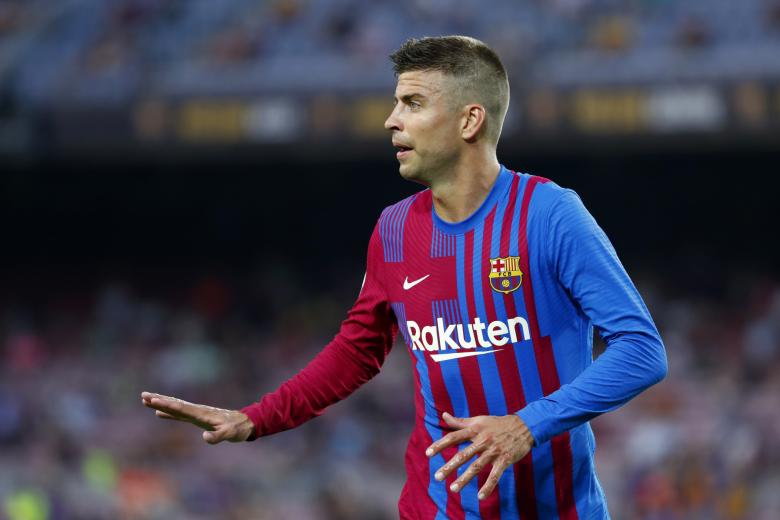 GERARD PIQUÉ. Renunció a la Selección, pero sigue en activo. Con muchas polémicas, el central catalán sigue en el Barcelona, en el que ya lleva 13 años.