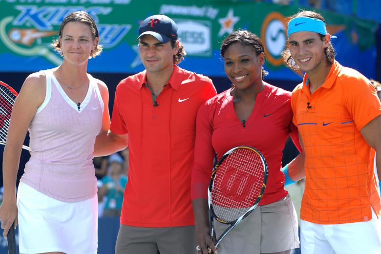 De izquierda a derecha: Lindsay Davenport, Roger Federer, Serena Williams y Rafa Nadal