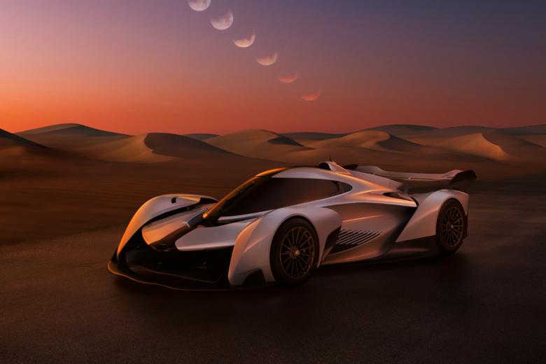 McLaren Soles. Se trata de la versión real de un coche que vio la luz en el videojuego Gran Turismo. Sólo se fabricarán 25 unidades, está homologado para competir. Tiene motor V10 de 830 caballos y el precio ronda los 3,5 millones de euros.