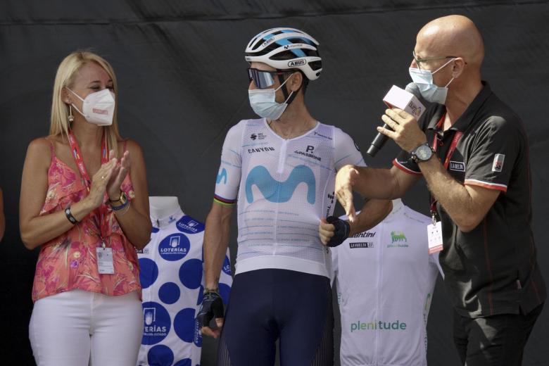La Vuelta ha homenajeado a Valverde aprovechando que la carrera ha pasado por la Región de Murcia