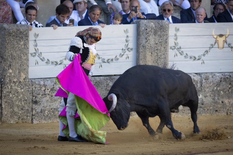 El torero Morante de la Puebla durante la 65 edición de la corrida Goyesca de Ronda perteneciente a la Feria de Pedro Romero 2022 en Ronda. 03/09/2022