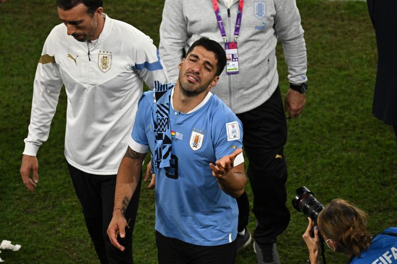 Las lágrimas de Luis Suárez después de quedar eliminados