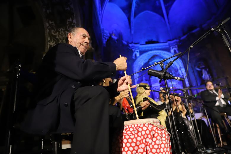 «Canta conmigo Jerez» de María José Santiago con 4 generaciones de Santiago y San Miguel en Córdoba.